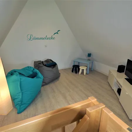 Ostseetraum بيت للعطل